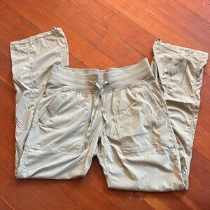Lululemon Athletica Olive Green Pants.  Dance Studio